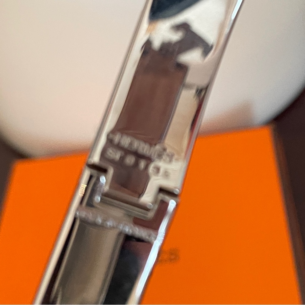 Hermes Clic H Pink and Silver Bracelet box, dust bag COA like new - Picture 6 of 8
